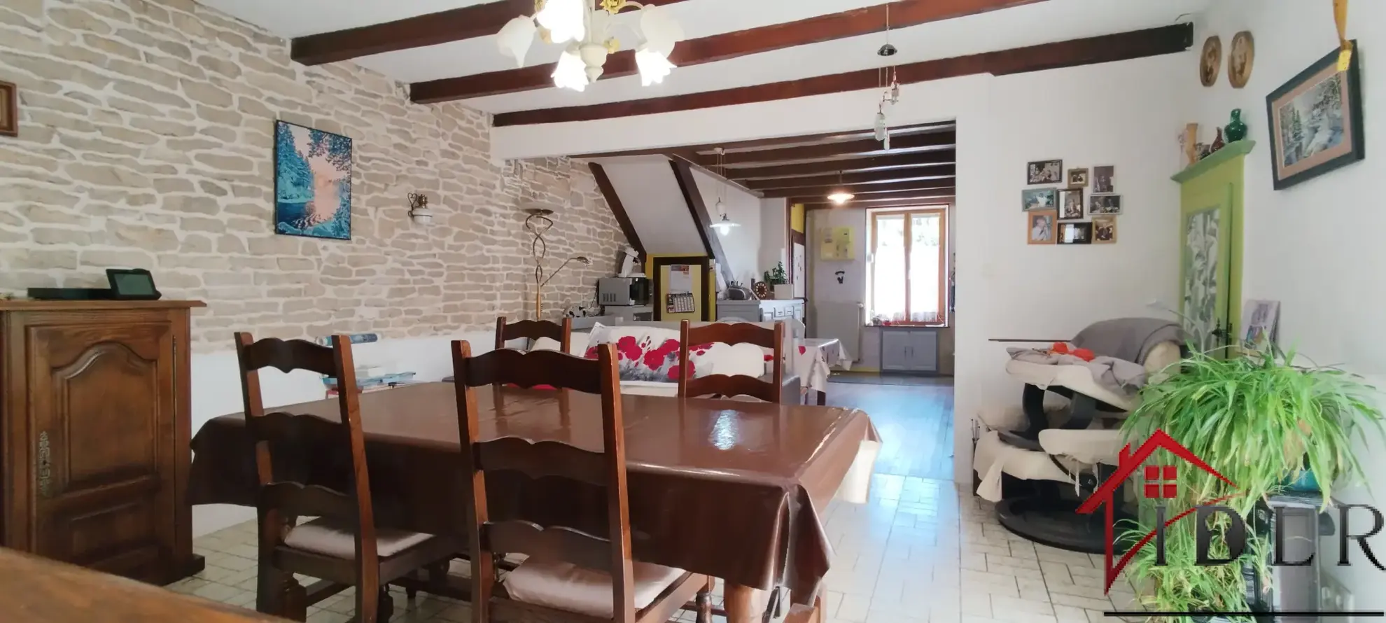 Maison en pierres de 127 m² avec 4 chambres à Giey-sur-Aujon, parfait état 