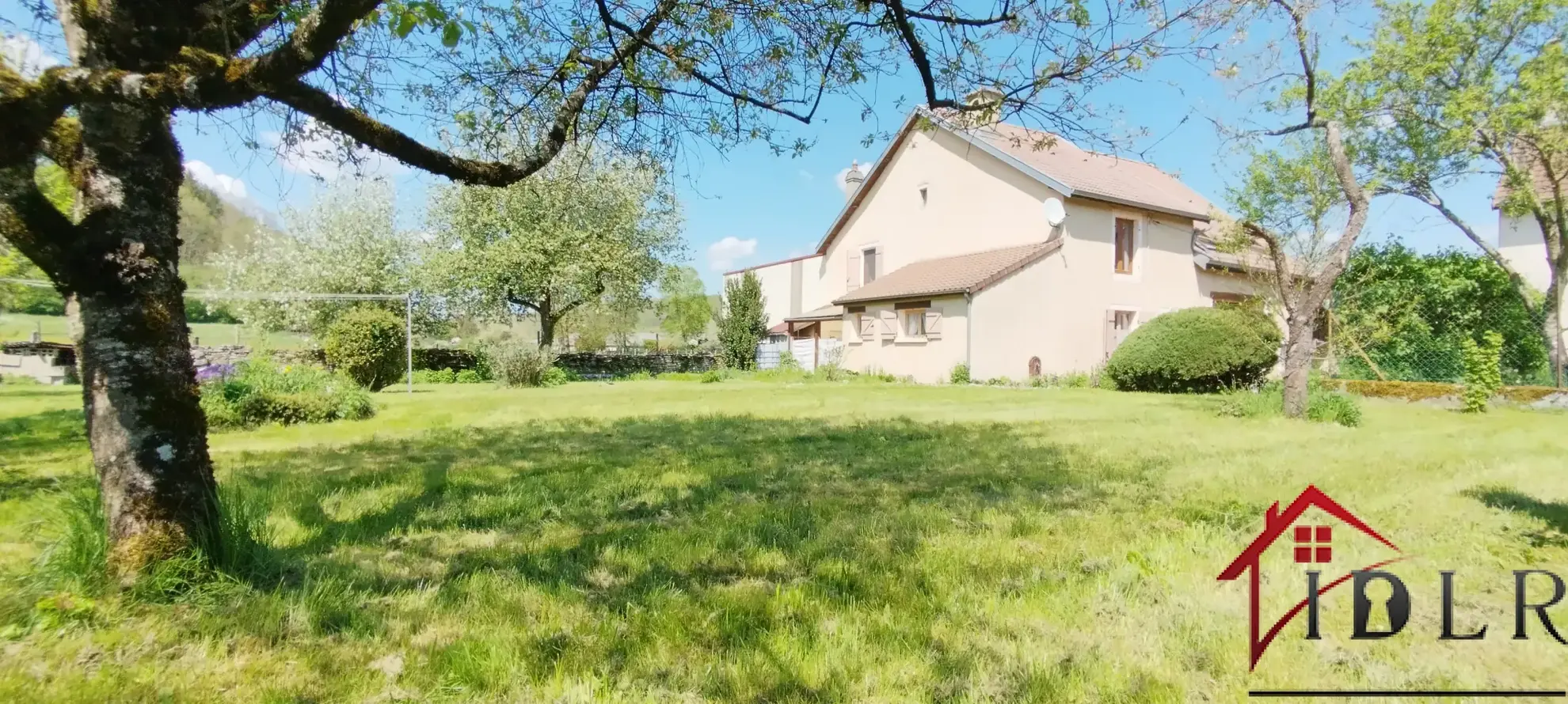 Maison en pierres de 127 m² avec 4 chambres à Giey-sur-Aujon, parfait état 