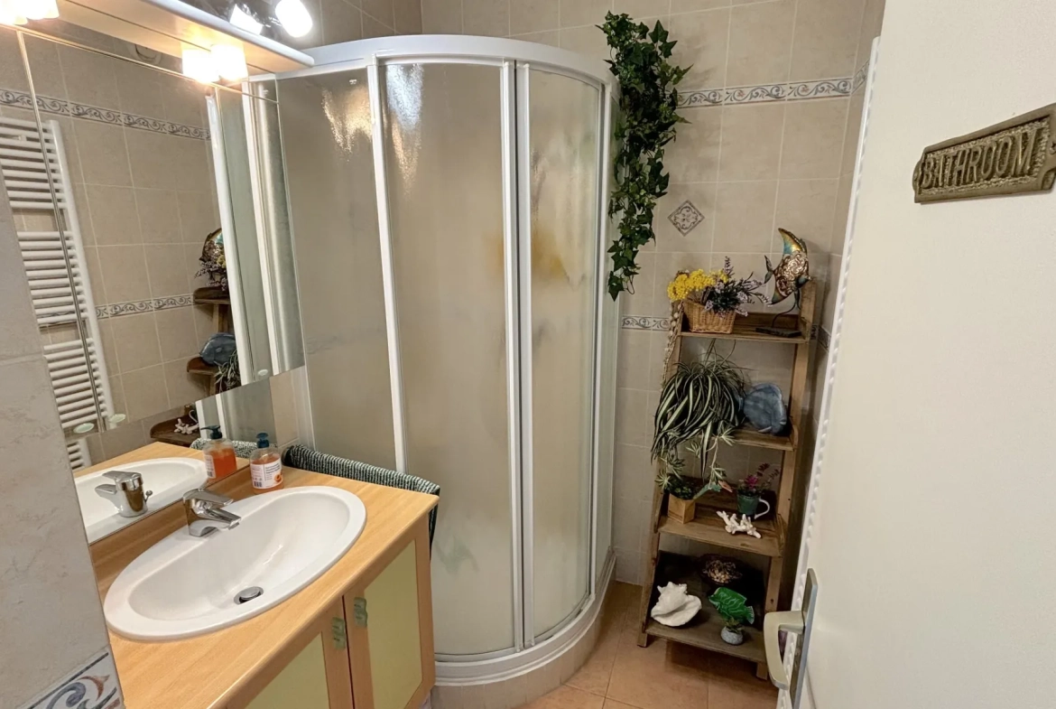 Appartement T2 à Carnon-Plage avec terrasse et vue mer, proximité plage 