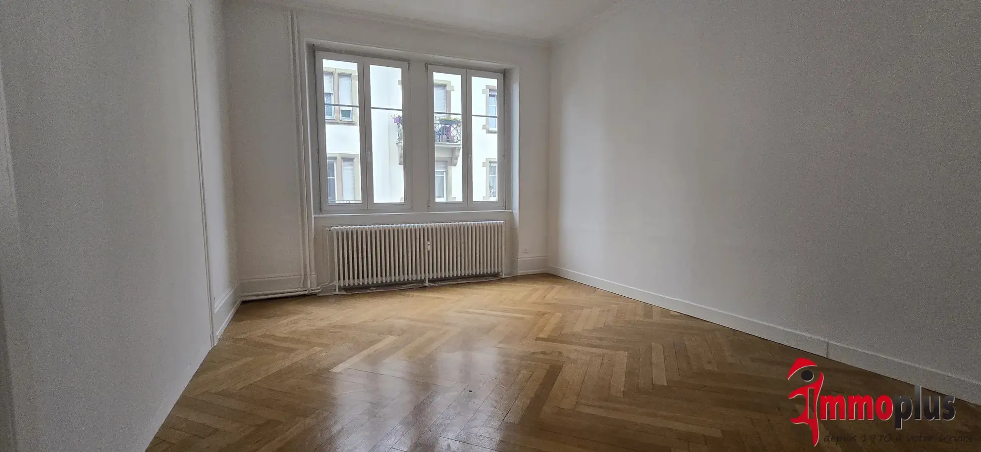 Appartement haussmannien de 172 m² à Mulhouse-Dornach avec garage et cour 