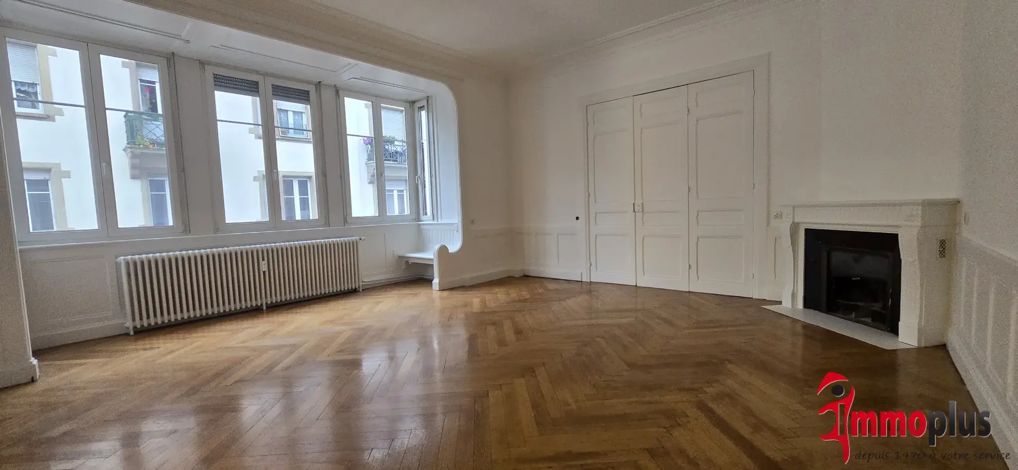 Appartement haussmannien de 172 m² à Mulhouse-Dornach avec garage et cour 