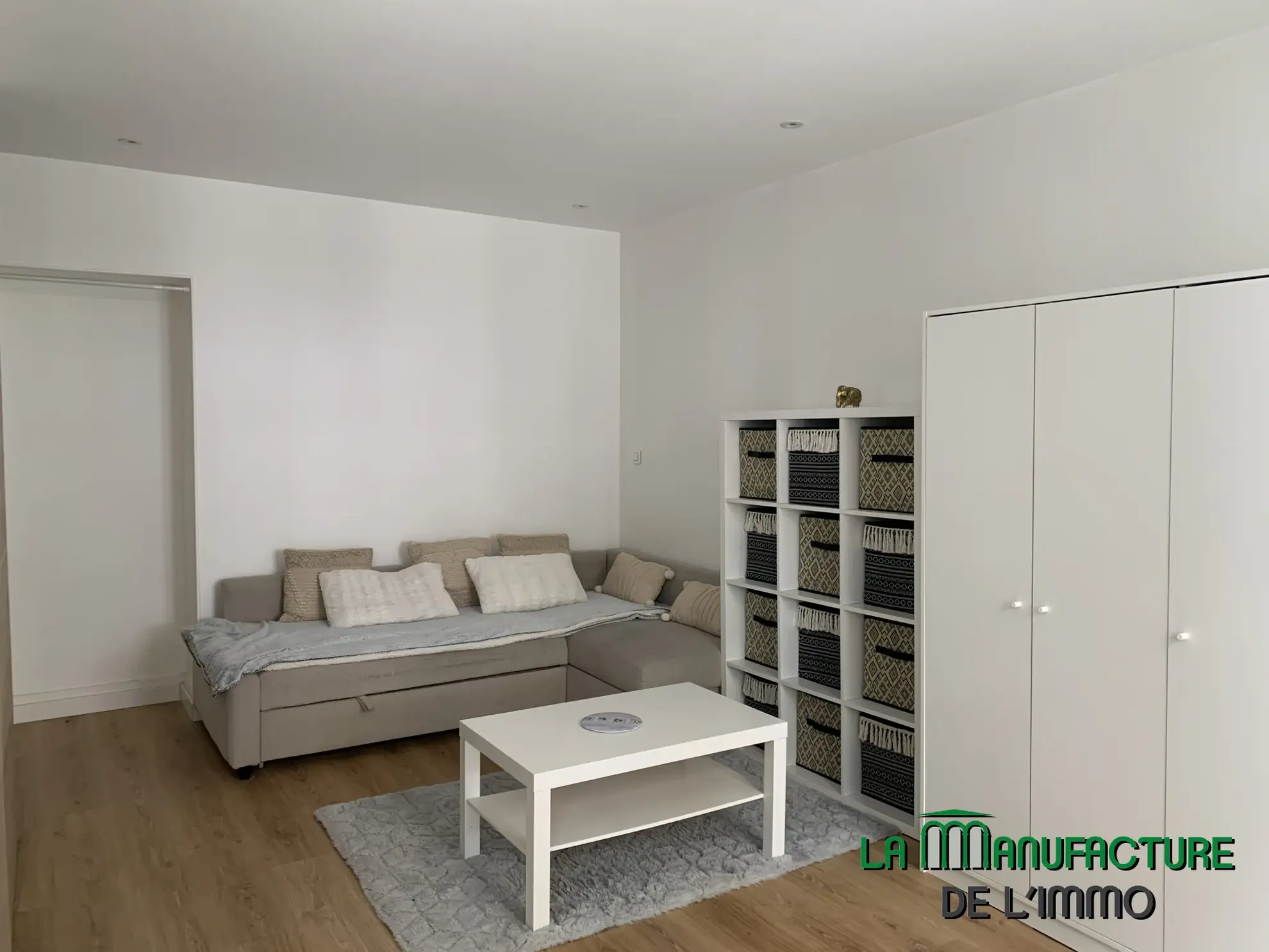 Studio meublé de 25,38 m² rénové à Saint-Etienne, secteur Faculte Jean Monnet 