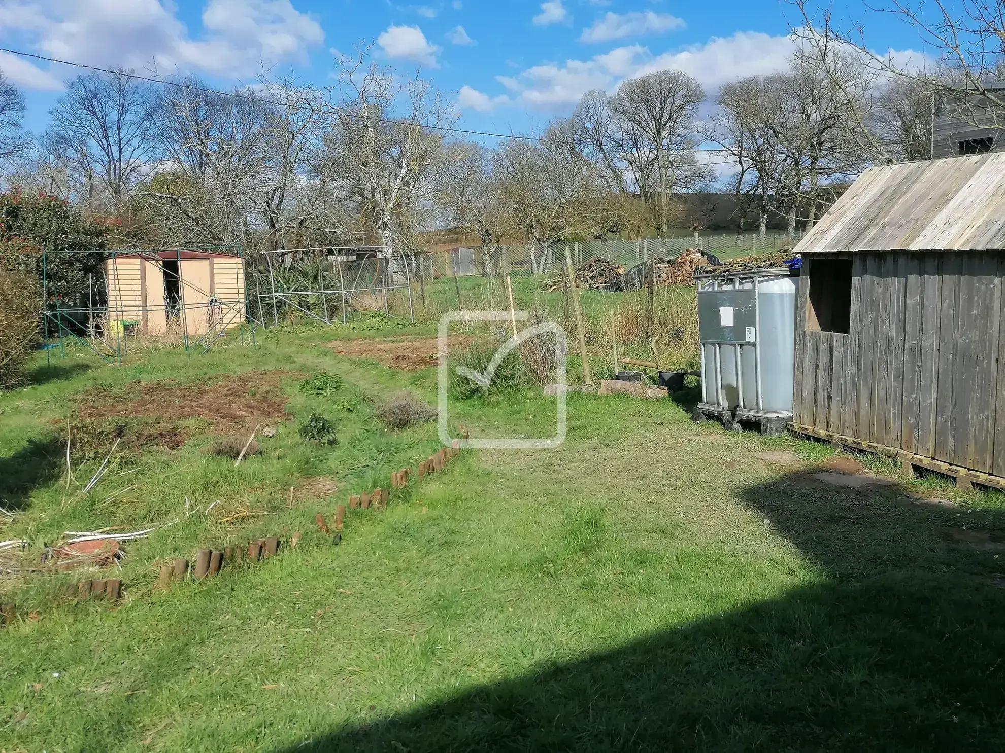 Maison familiale de 142 m² à Campenéac avec 5 chambres et terrain arboré 