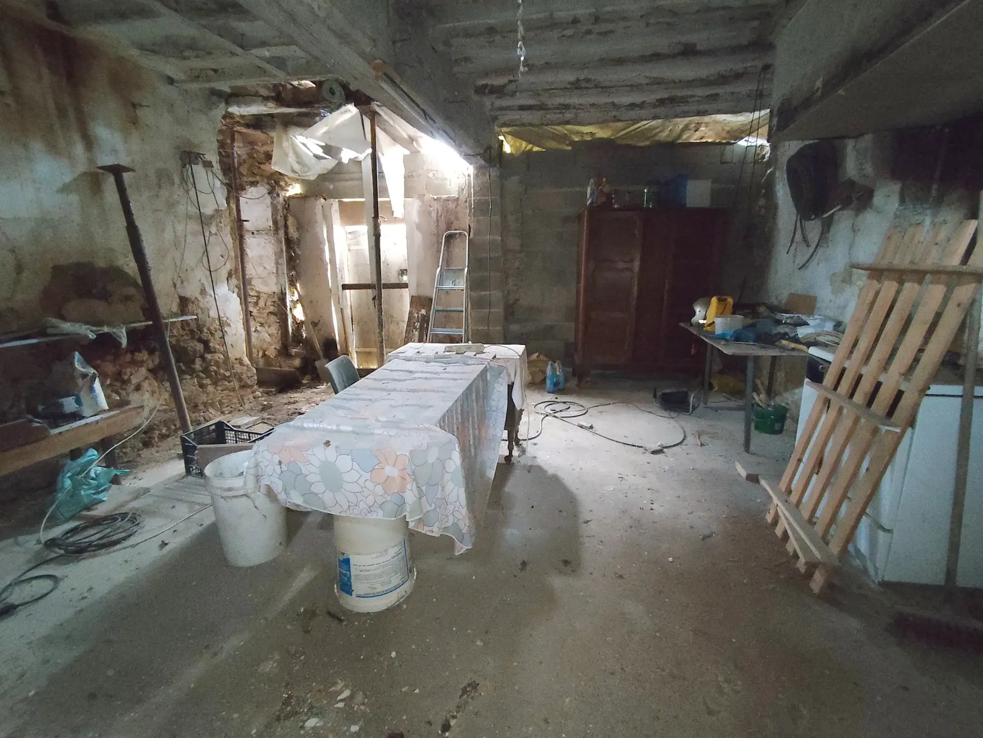 Maison à rénover de 69 m² à Dangeul – Terrain de 1292 m², projet immobilier 