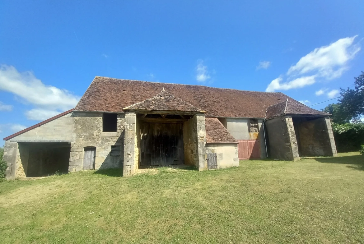 Fermette authentique à Lurcy-le-Bourg avec potentiel et vue panoramique 