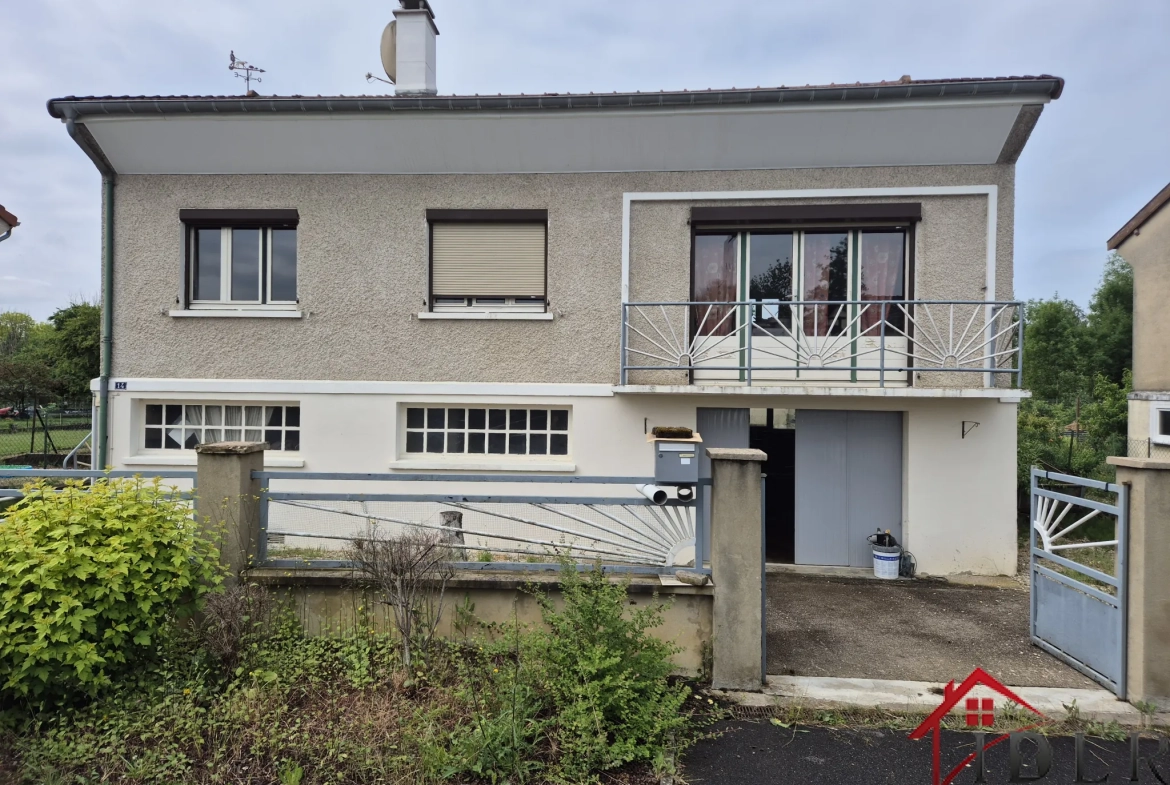 Maison à Bettancourt-la-Ferrée avec jardin de 1120 m², 2 chambres, à rénover 