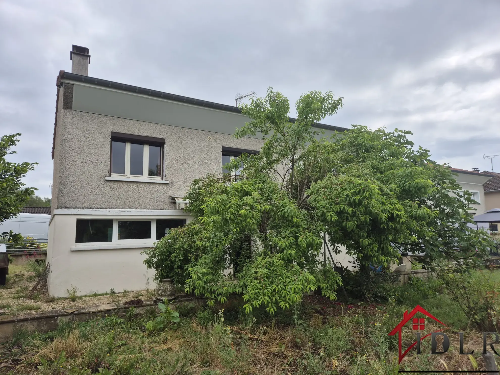 Maison à Bettancourt-la-Ferrée avec jardin de 1120 m², 2 chambres, à rénover 