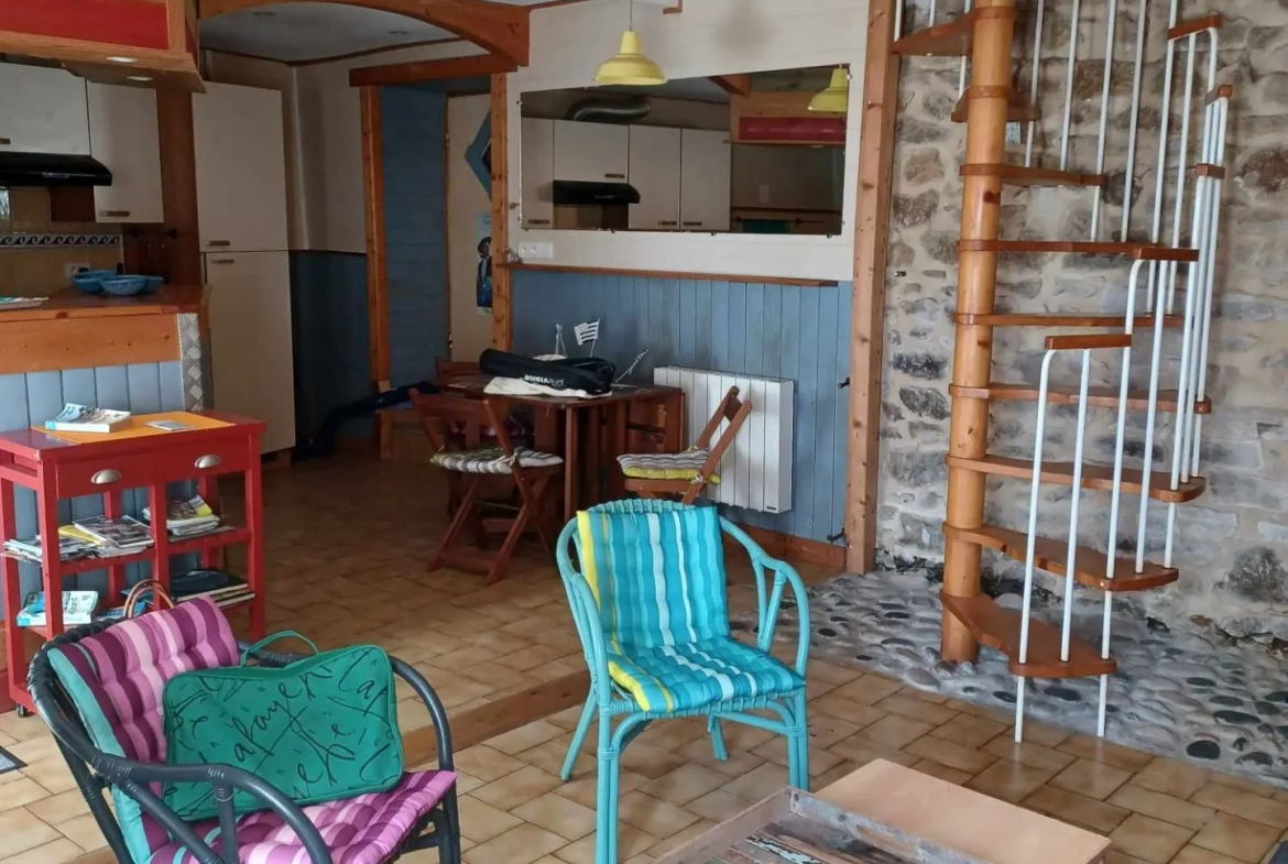 Maison de ville de 62 m² à Cléden-Cap-Sizun, idéal investissement ou résidence principale 