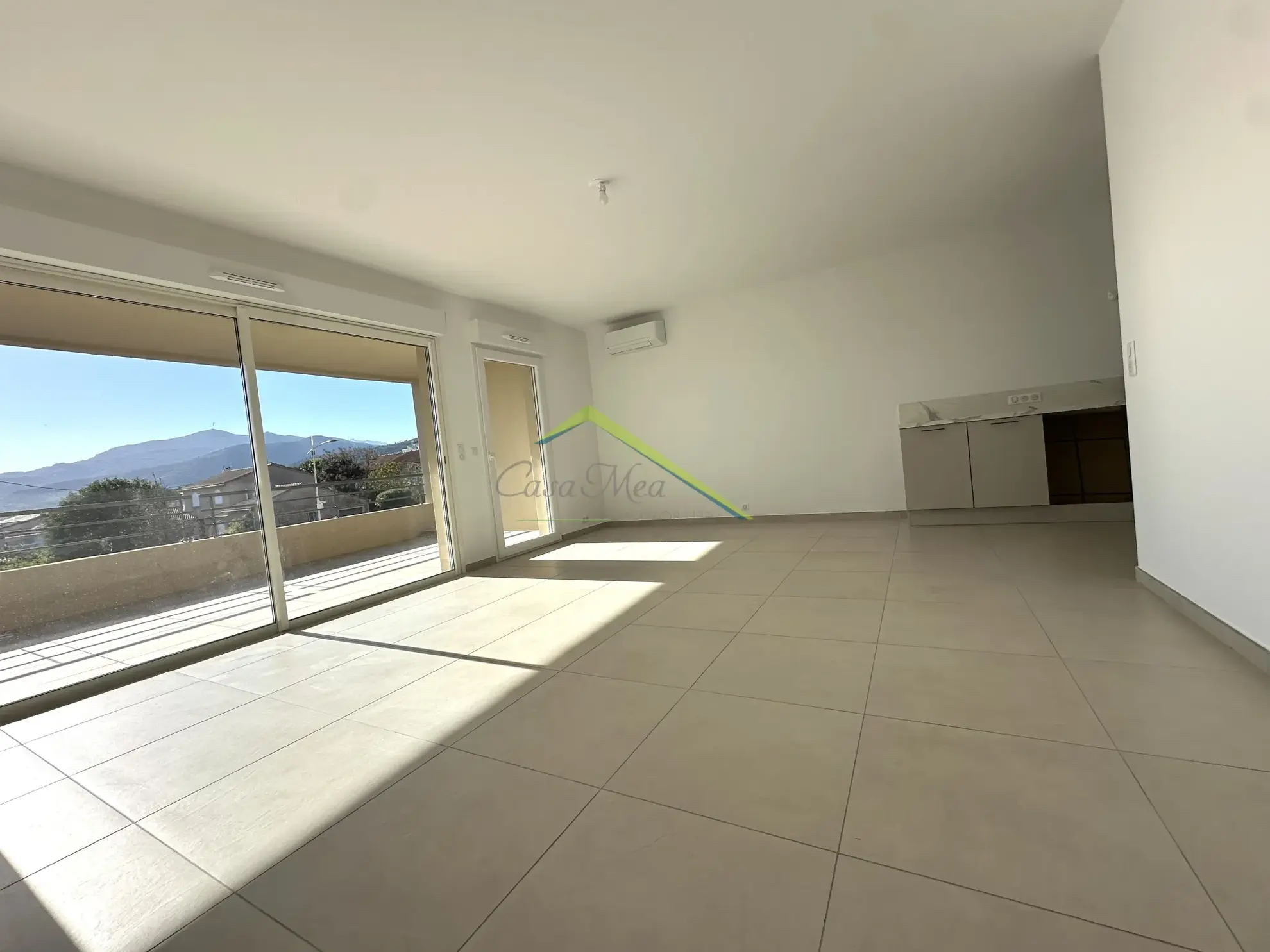 Appartement T3 neuf avec terrasse, parking privé à Lucciana 