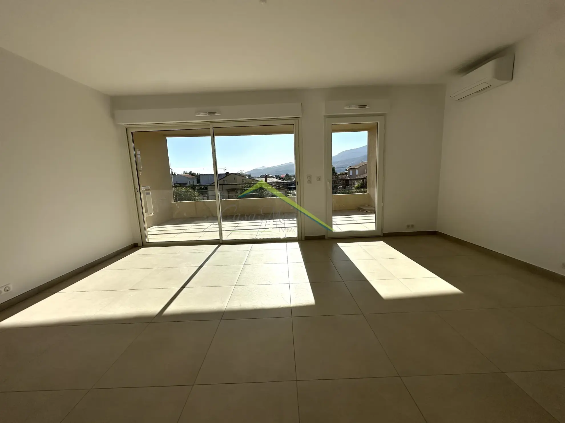 Appartement T3 neuf avec terrasse, parking privé à Lucciana 