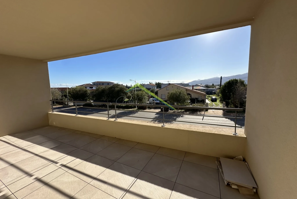 Appartement T3 neuf avec terrasse, parking privé à Lucciana 