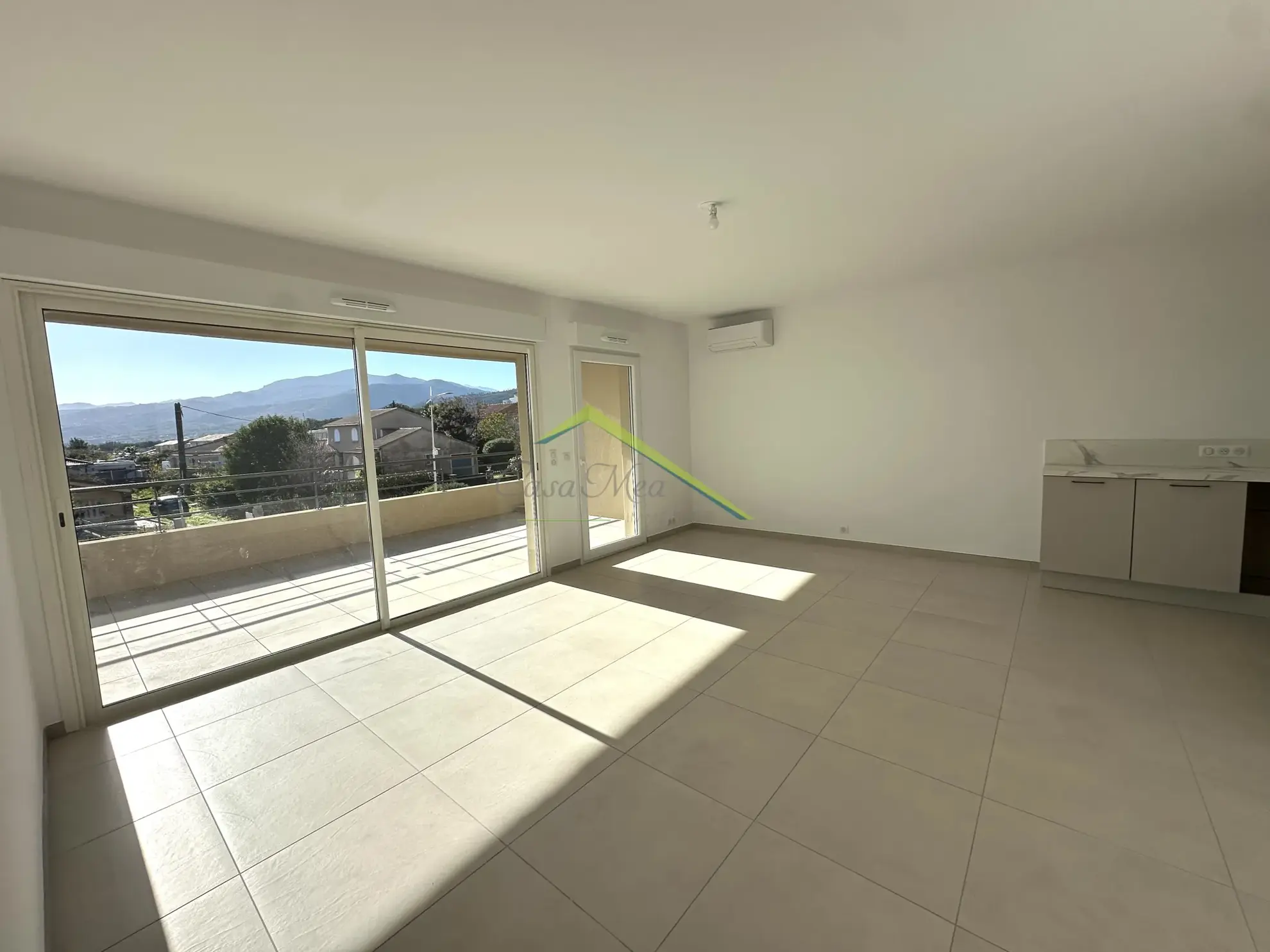 Appartement T3 neuf avec terrasse, parking privé à Lucciana 