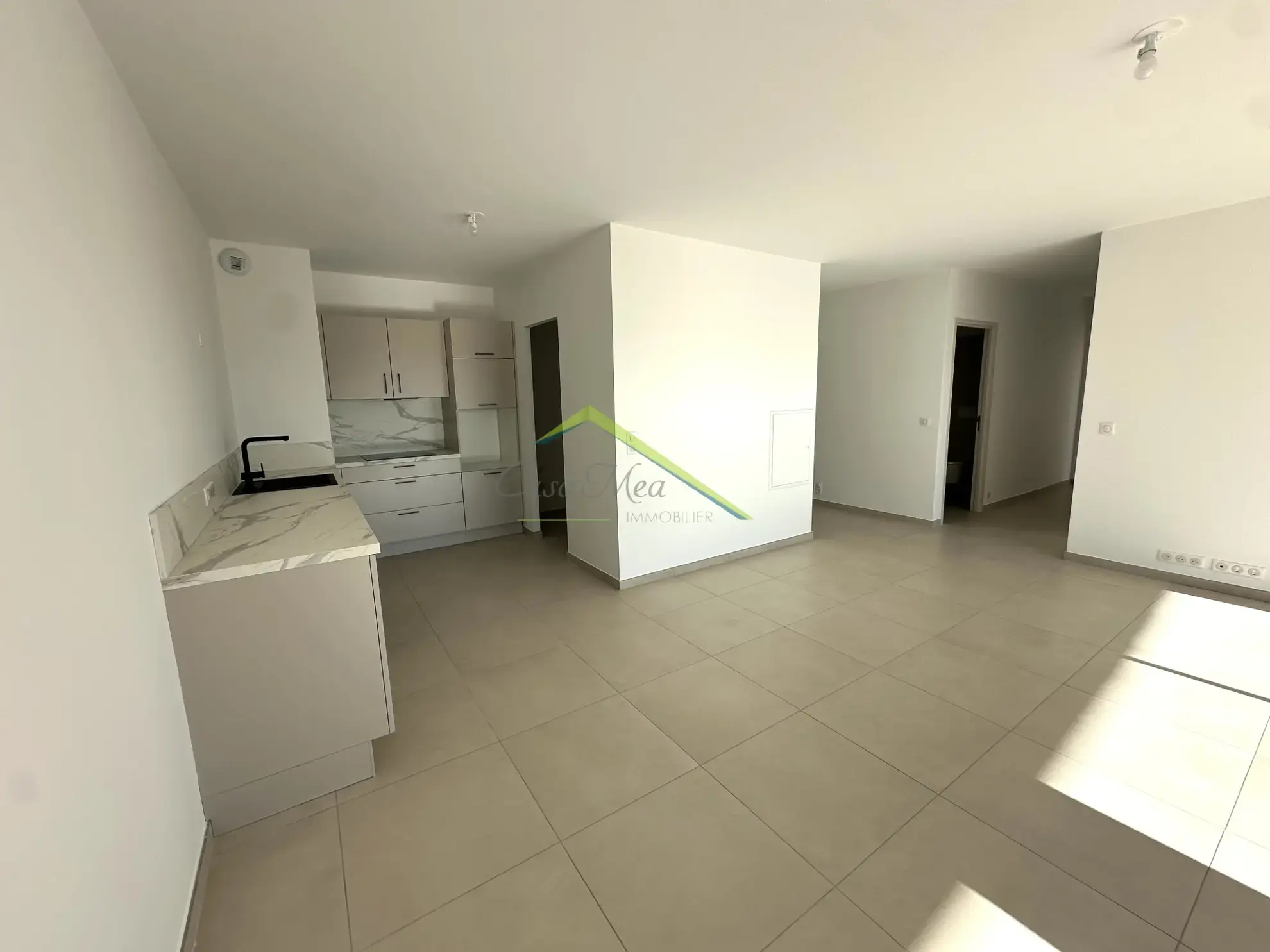 Appartement T3 neuf avec terrasse, parking privé à Lucciana 