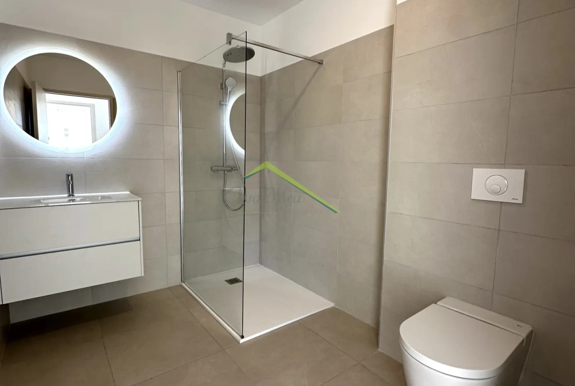 Appartement T3 neuf avec terrasse, parking privé à Lucciana 