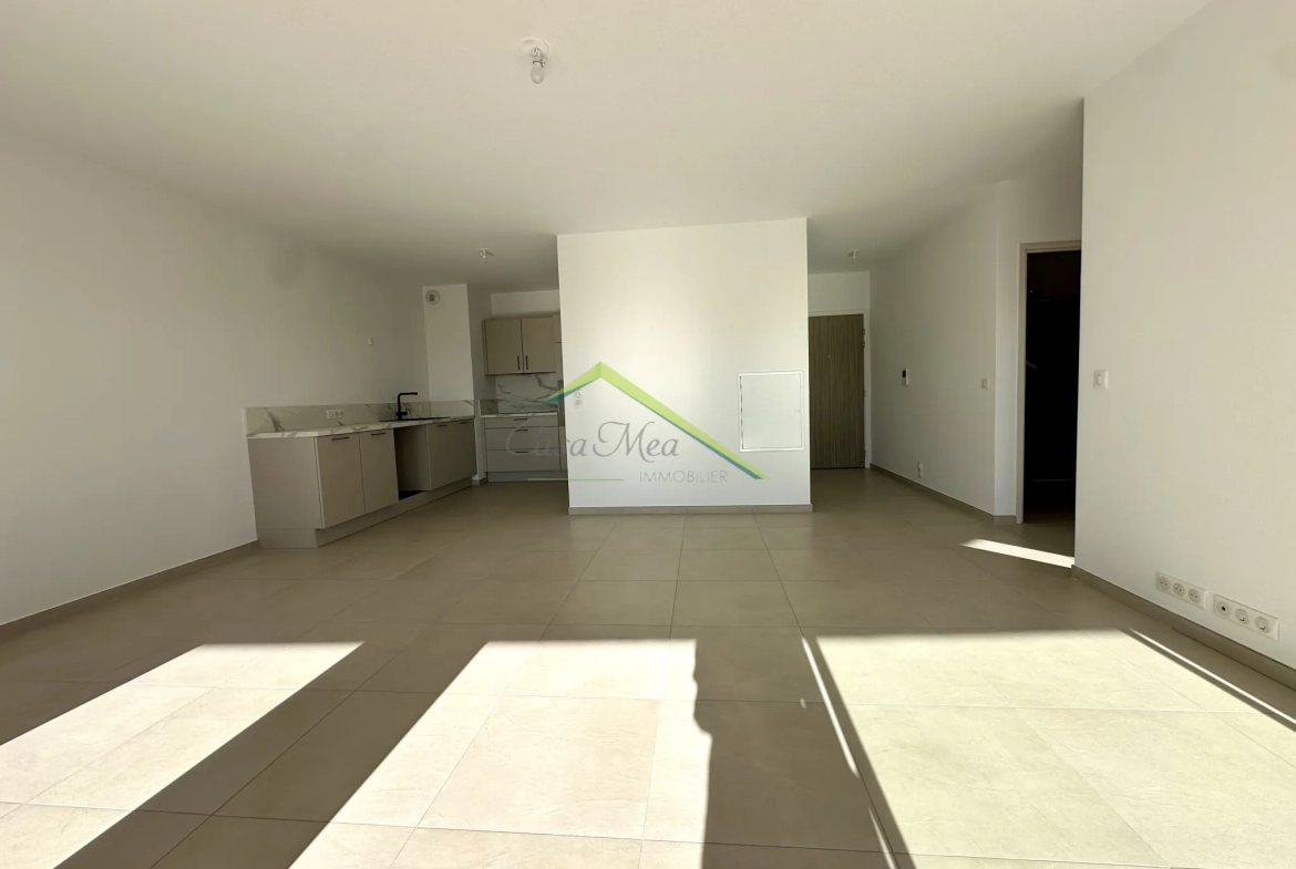 Appartement T3 neuf avec terrasse, parking privé à Lucciana 