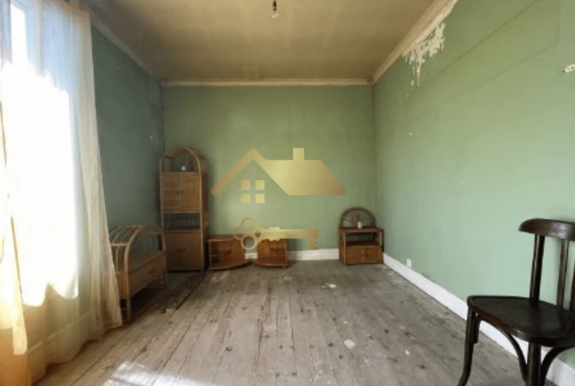 Maison à vendre à Villepinte de 60 m² avec garage et terrain de 312 m² 