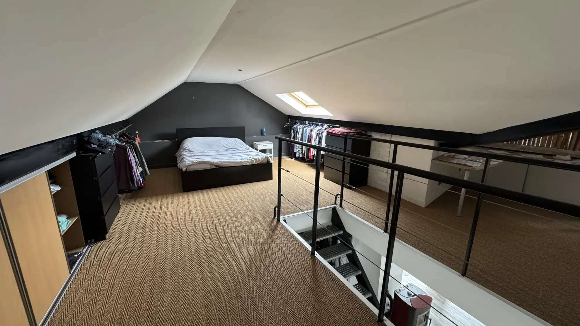 Loft lumineux de 156 m² à Wattrelos avec terrasse et garage haut de gamme 