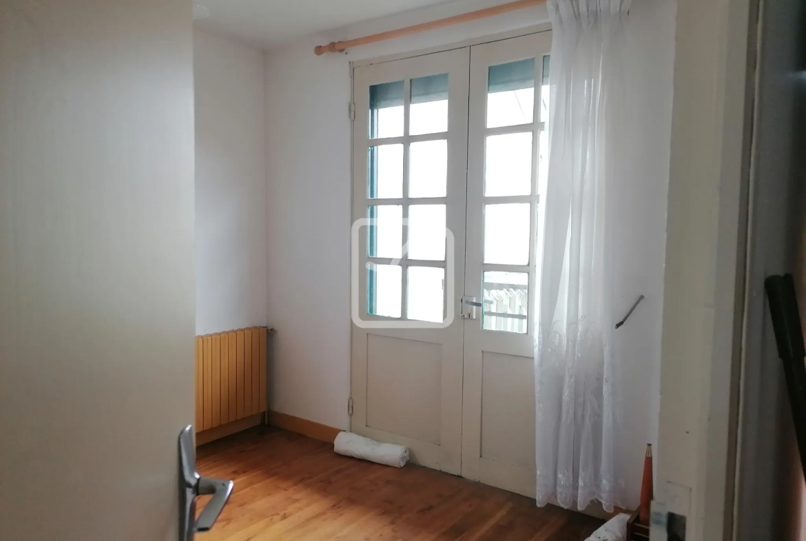 Double maison à vendre à Augan – 89 m² sur 2100 m² de terrain 