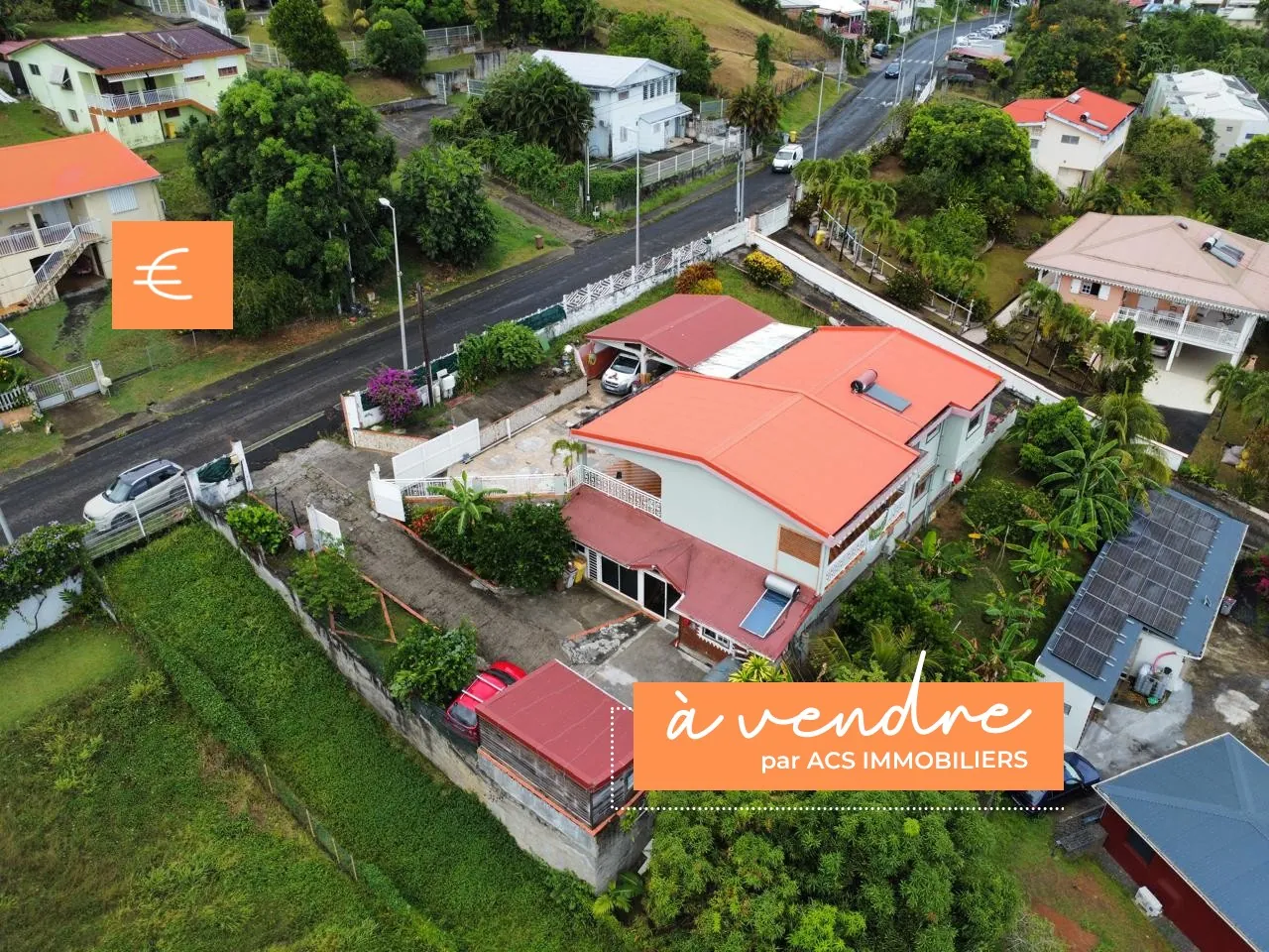 Appartement F3 à vendre à Ducos avec jardin, 2 chambres, terrasse et stationnement sécurisé 