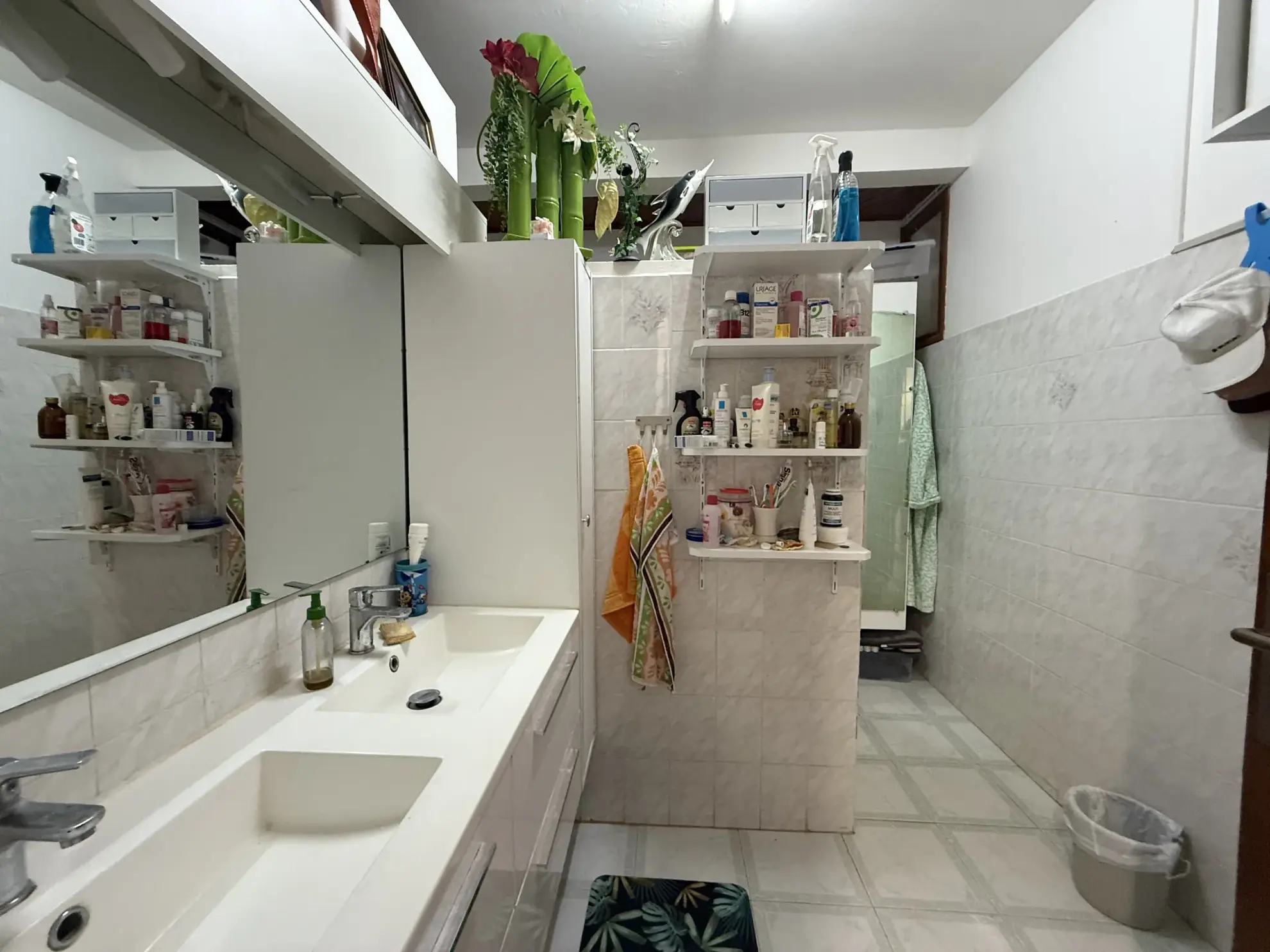 Appartement F3 à vendre à Ducos avec jardin, 2 chambres, terrasse et stationnement sécurisé 