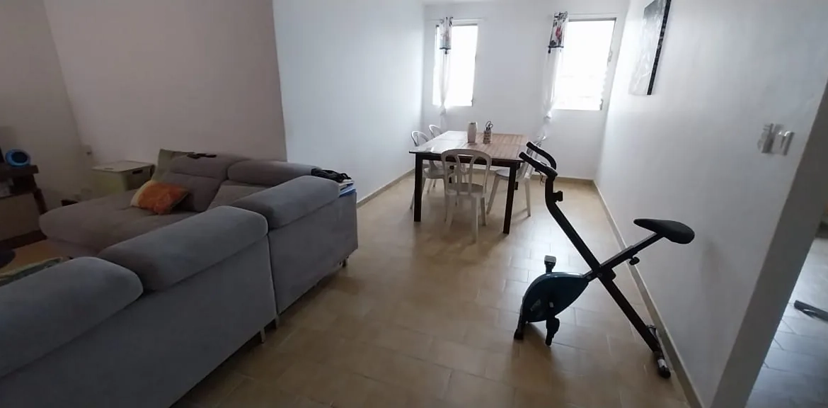 Appartement F3 loué avec loggia et parking à Fort-de-France - Secteur calme 