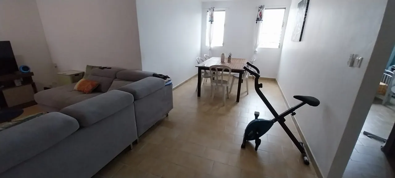 Appartement F3 loué avec loggia et parking à Fort-de-France - Secteur calme 