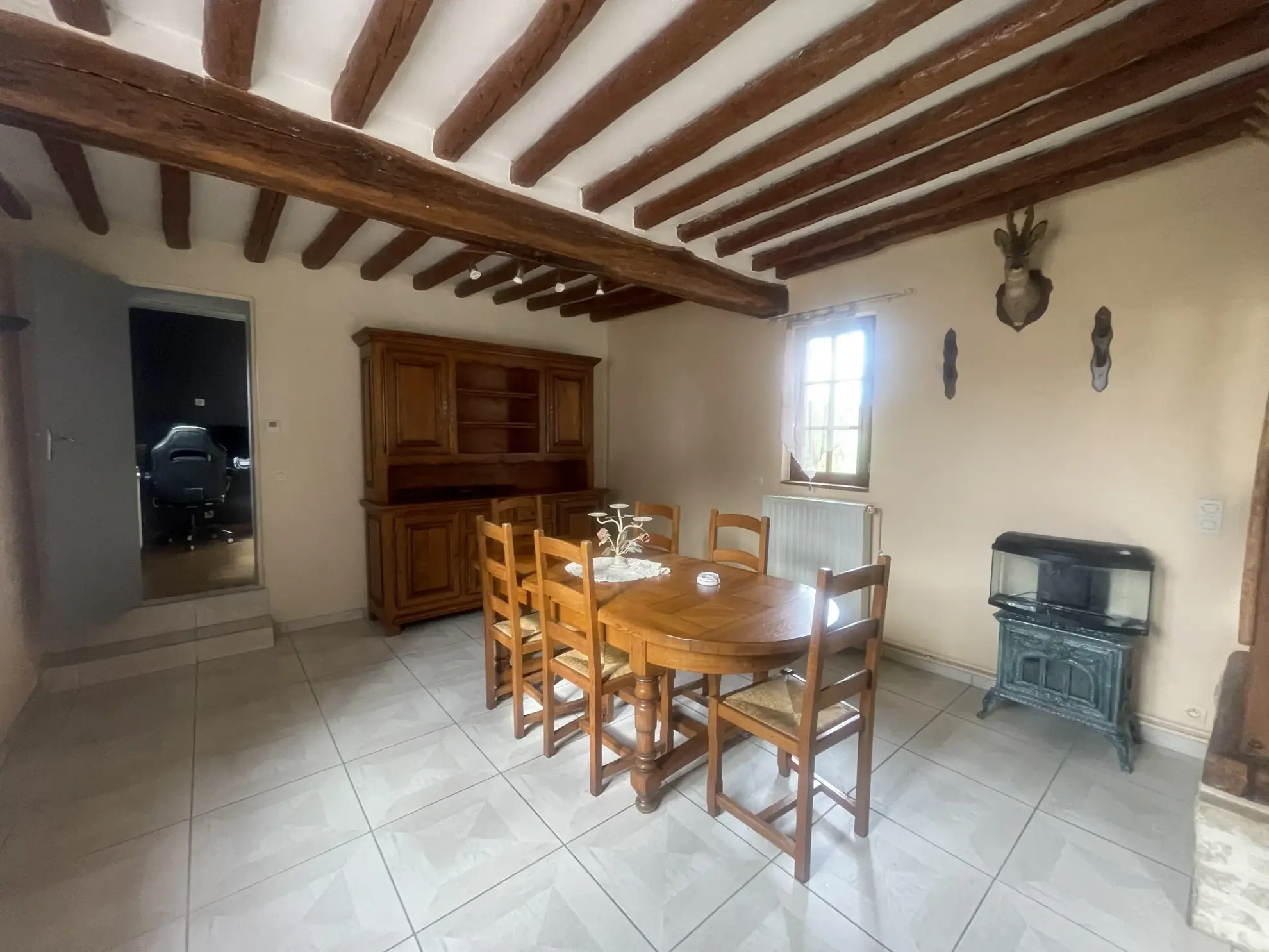 Spacieuse maison normande avec grand terrain à Vimoutiers 