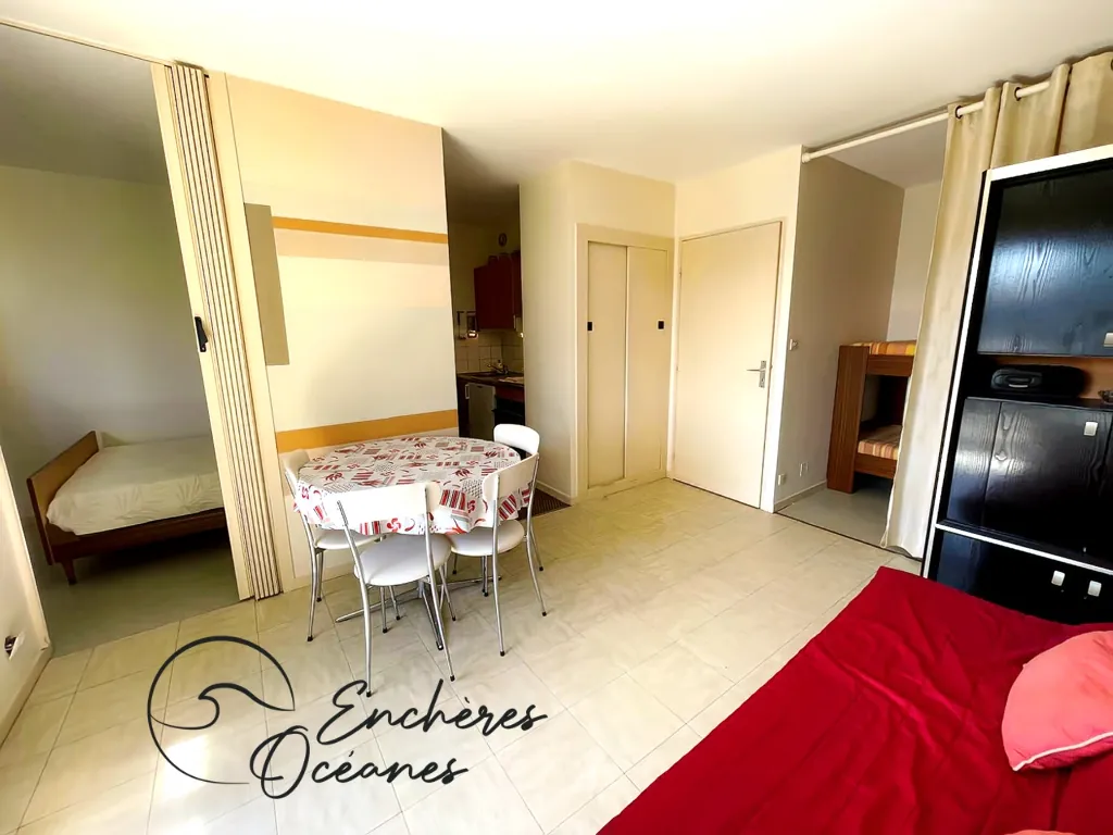 Vente Appartement à Seignosse avec Terrasse, Parking Privé et Vue Dégagée 