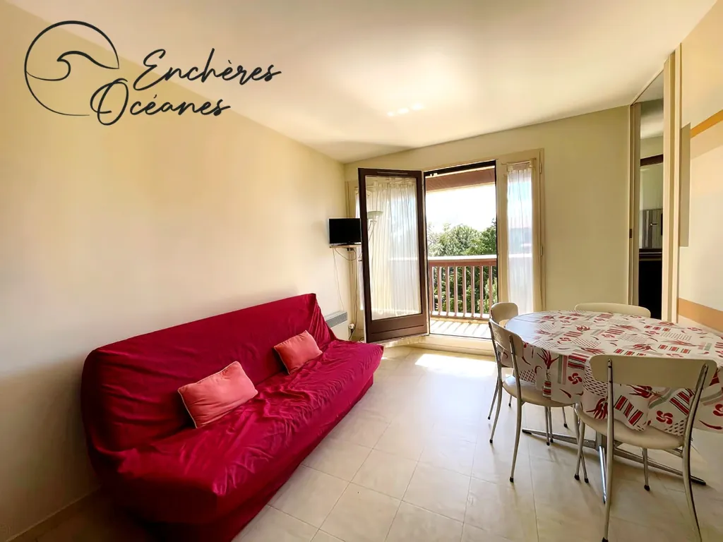 Vente Appartement à Seignosse avec Terrasse, Parking Privé et Vue Dégagée 