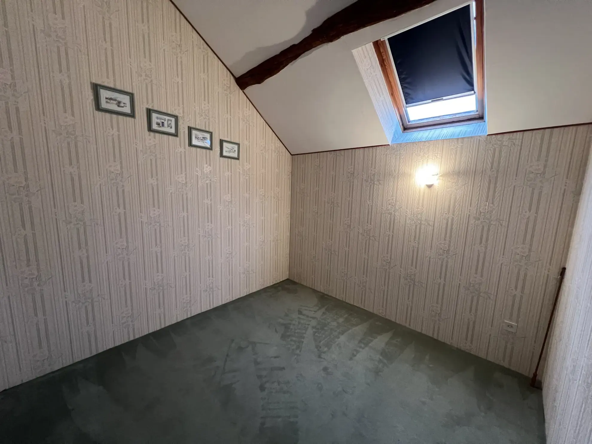 Belle maison rénovée avec grand terrain et dépendances à Fulvy proche Montbard et Dijon 