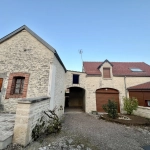 Belle maison rénovée avec grand terrain et dépendances à Fulvy proche Montbard et Dijon