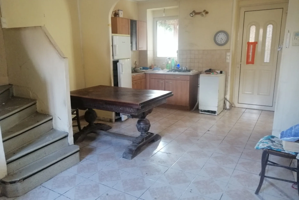 Opportunité d'achat maison de ville de 163 m² à Nevers avec garage et jardin 