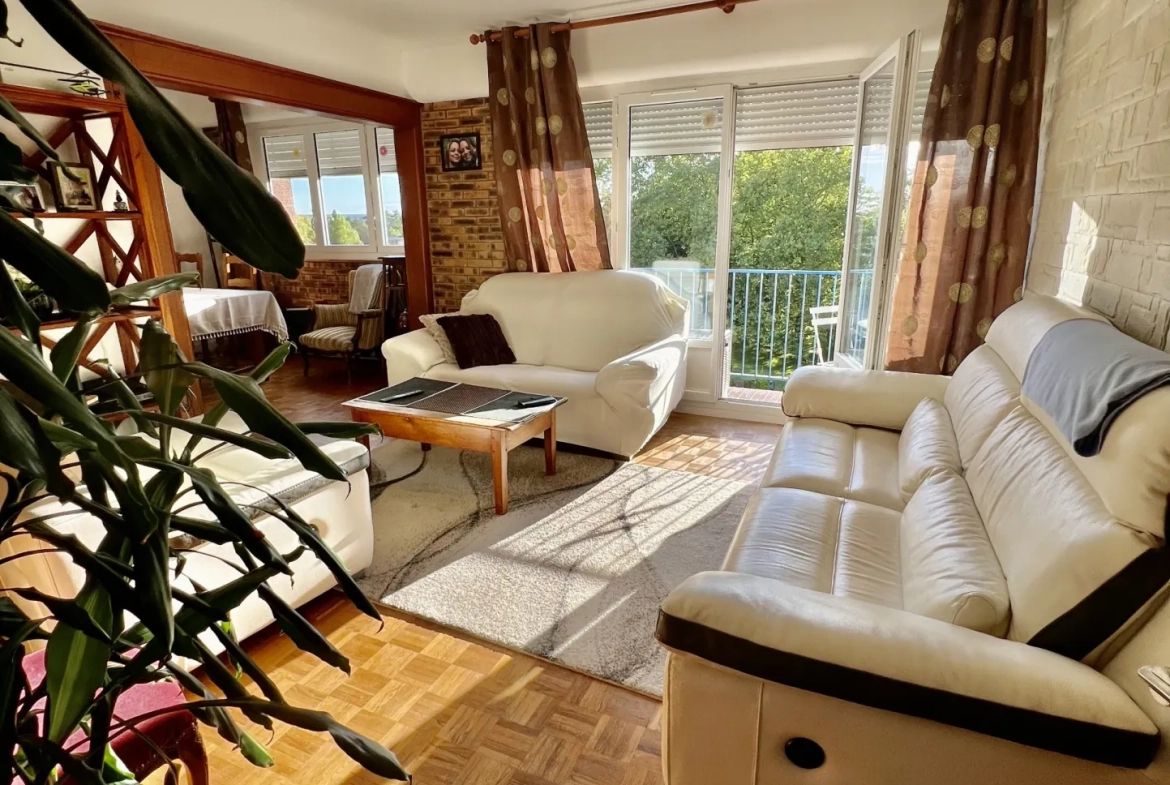Appartement lumineux de 92 m² avec balcon en vente à Meulan-en-Yvelines 