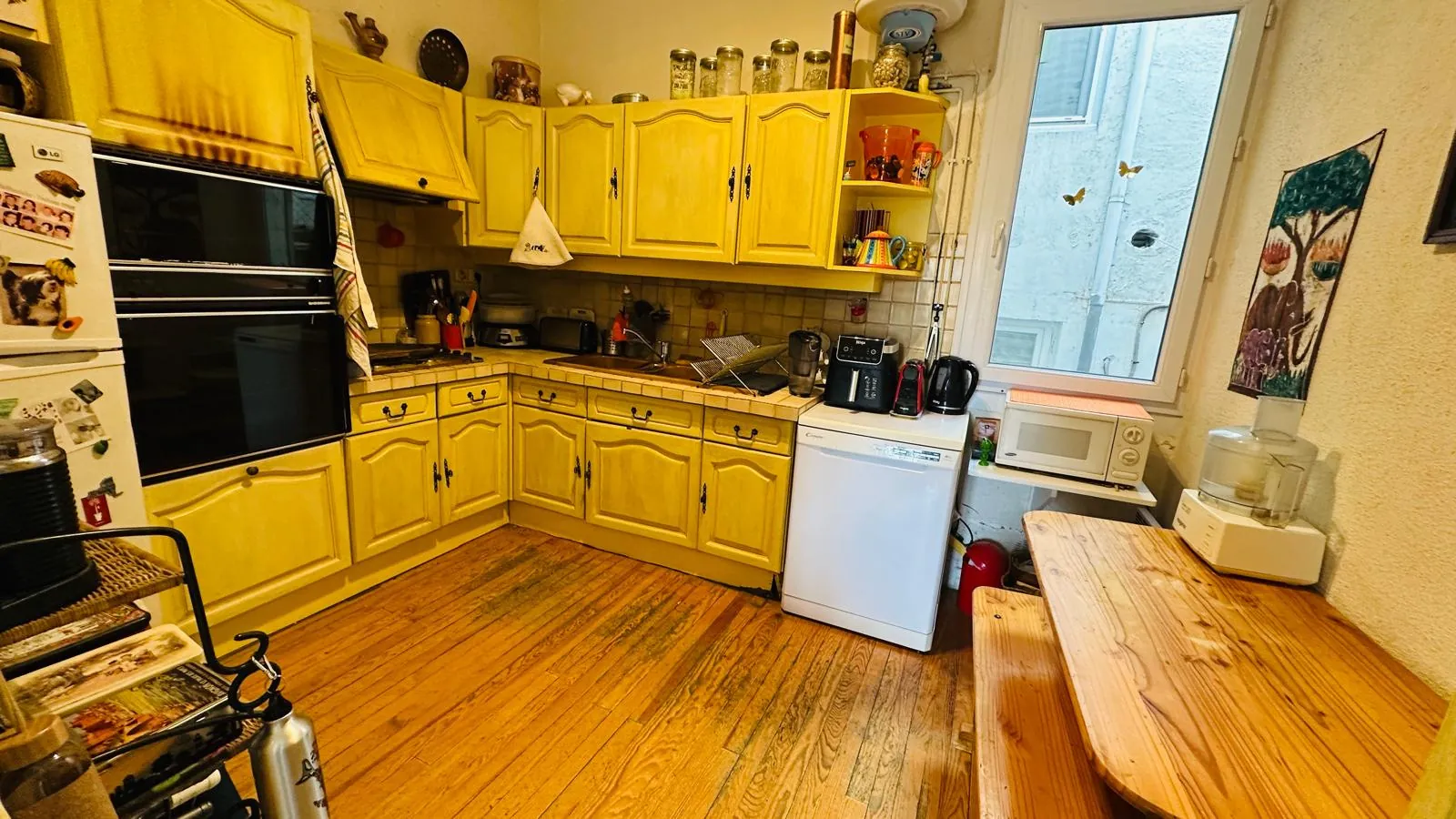 Appartement T5 de 103 m² à Avignon intra-muros, quartier des Teinturiers 