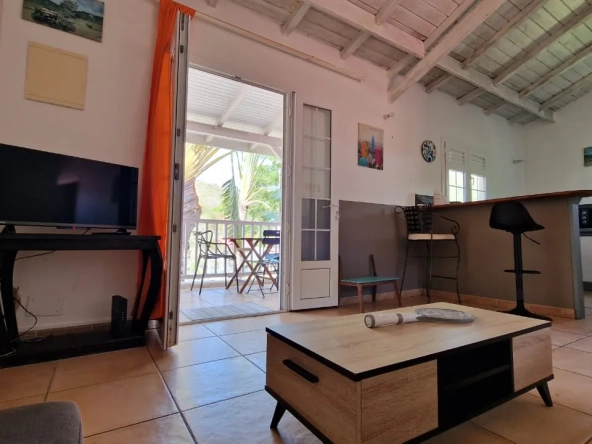 Superbe appartement T2 à Bellefontaine à 30m de la plage, avec terrasse et copropriété de standing