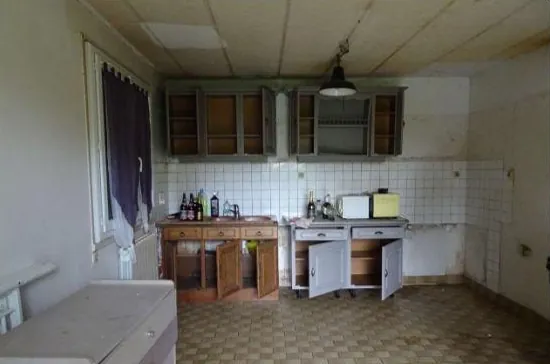 Maison T4 à Montierchaume à vendre aux enchères - Grande surface et terrain de 986 m² 