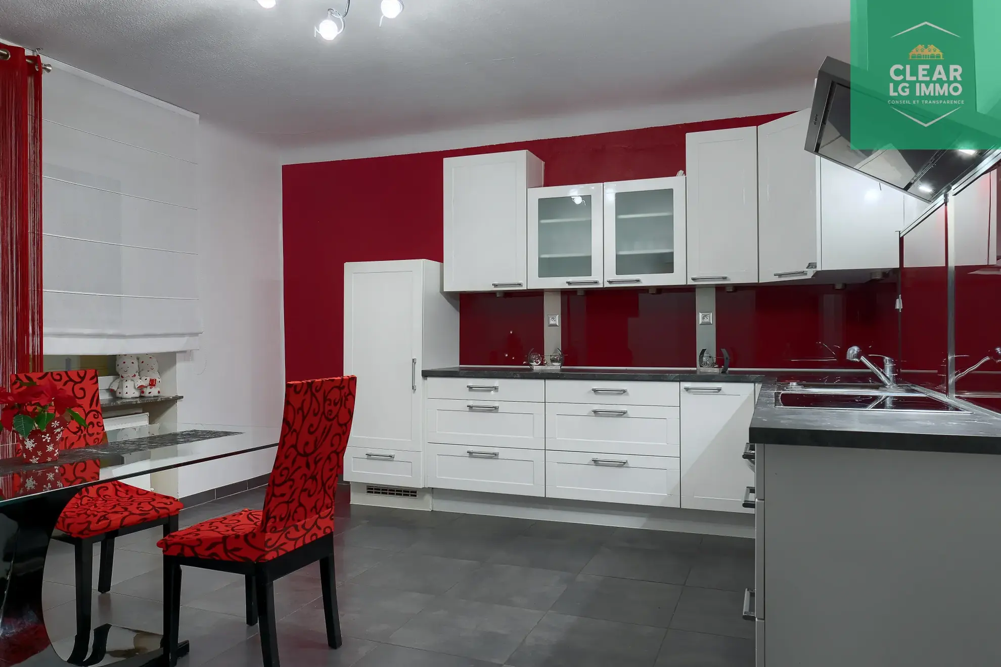Maison mitoyenne rénovée à Terville - 80 m², 2 chambres, quartier calme 