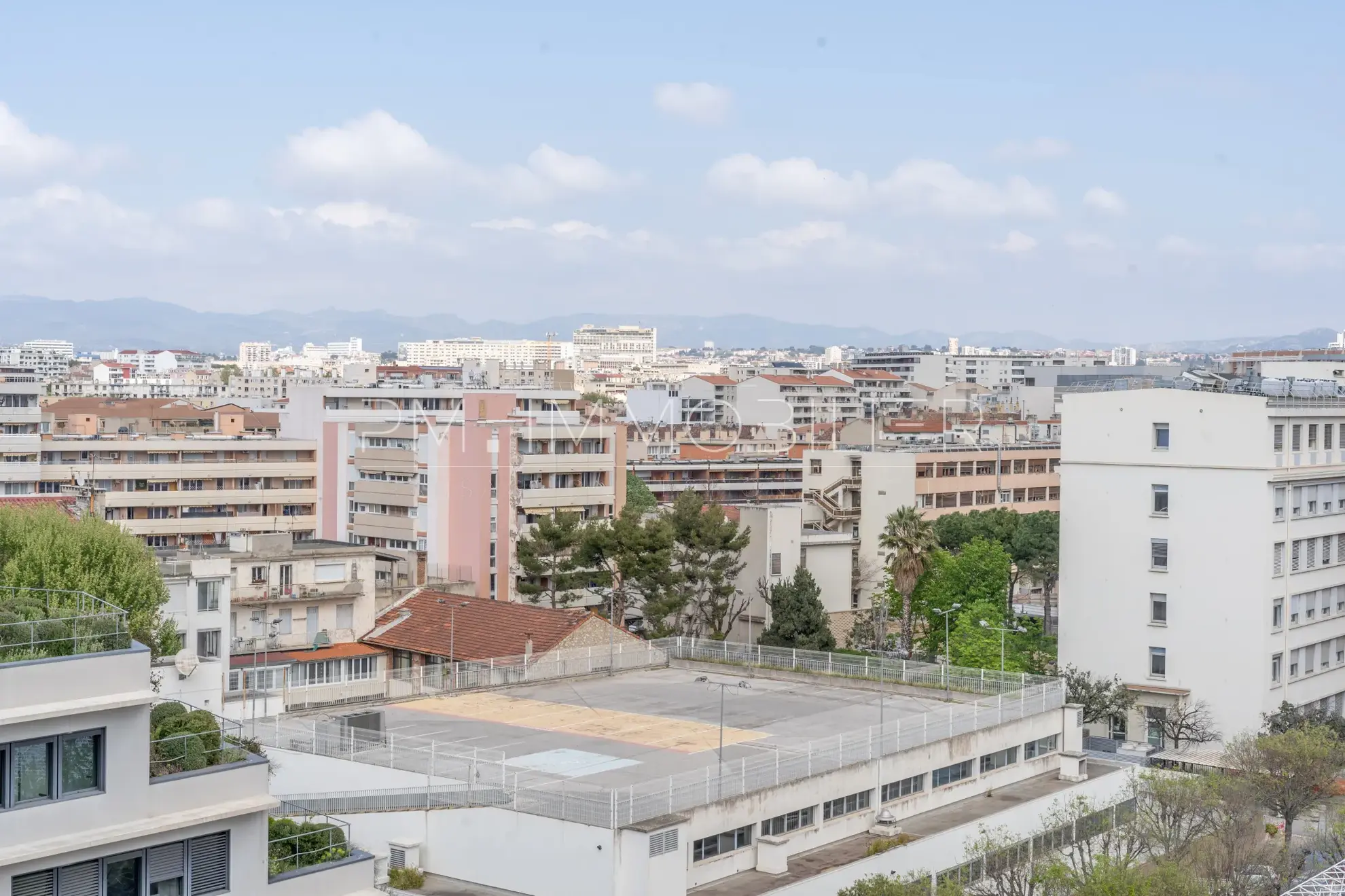Studio lumineux de 21,44 m² avec balcon au cœur du Prado à Marseille 