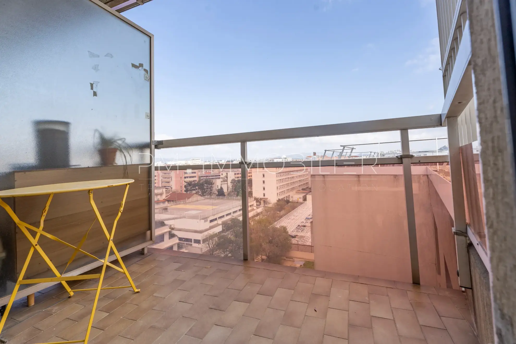 Studio lumineux de 21,44 m² avec balcon au cœur du Prado à Marseille 
