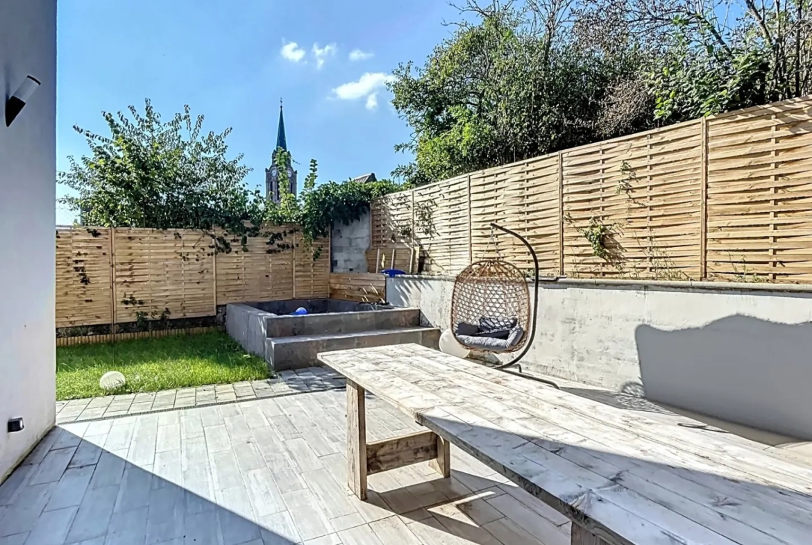 Magnifique maison récente à Béchy avec 3 chambres, garage et jacuzzi, proche de Rémilly 
