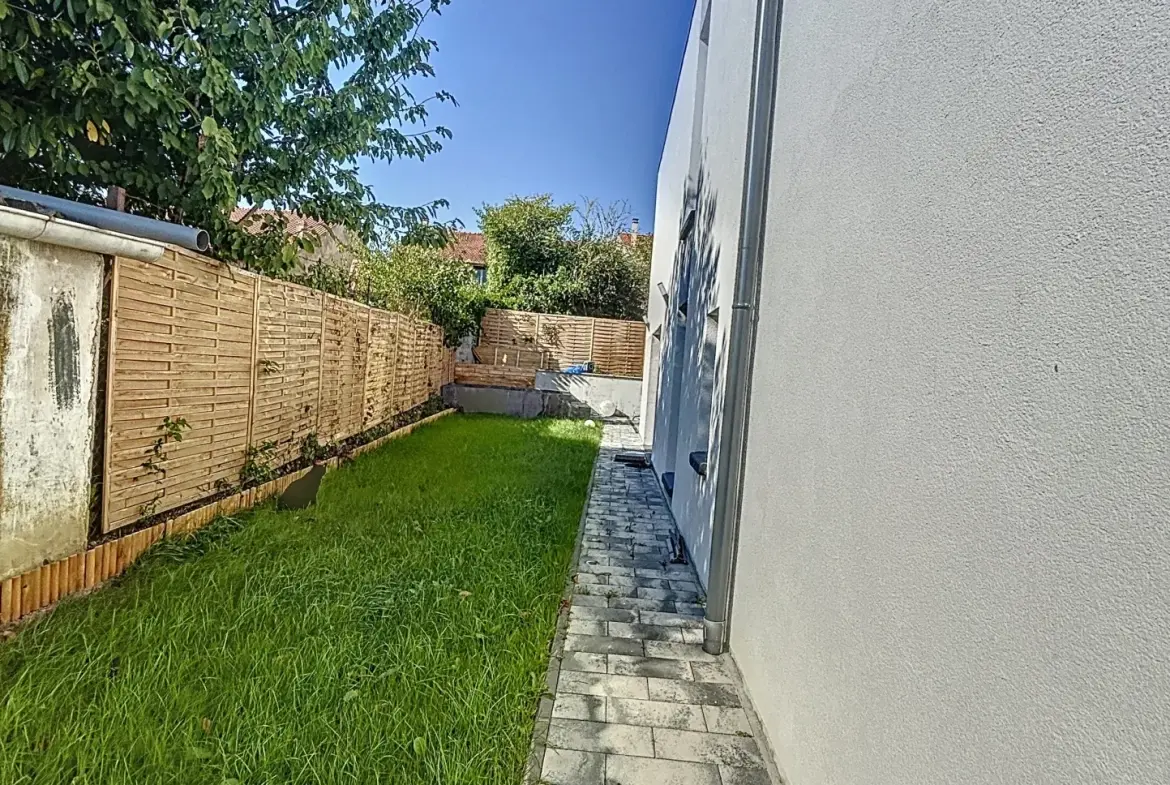 Magnifique maison récente à Béchy avec 3 chambres, garage et jacuzzi, proche de Rémilly 