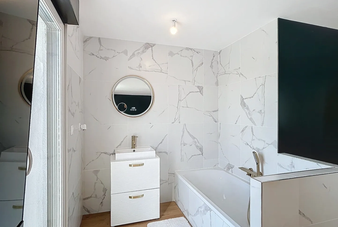 Magnifique maison récente à Béchy avec 3 chambres, garage et jacuzzi, proche de Rémilly 