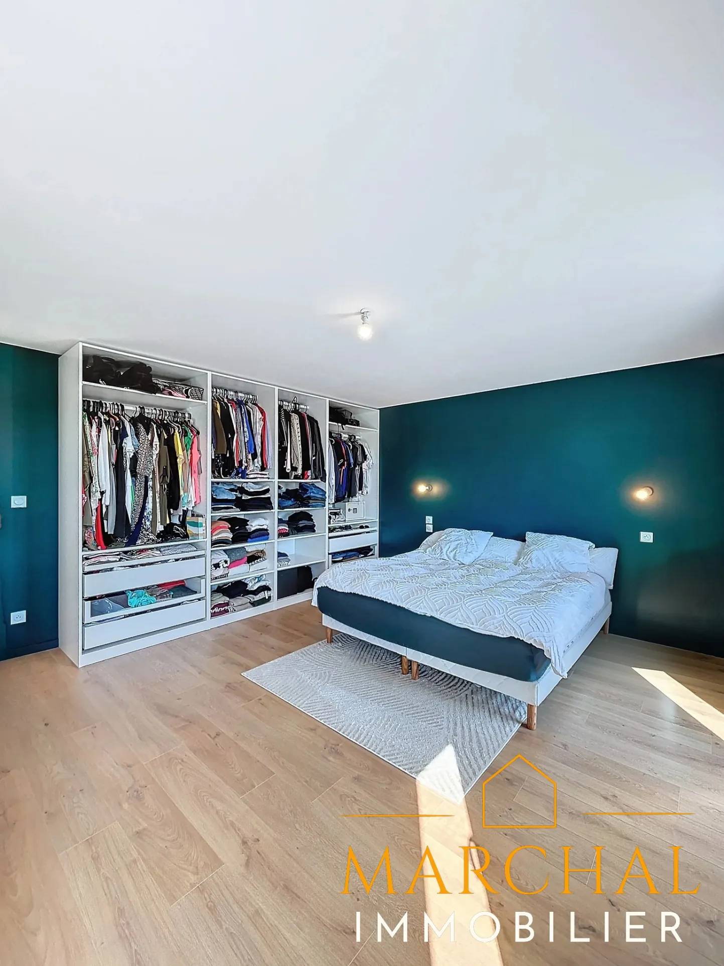 Magnifique maison récente à Béchy avec 3 chambres, garage et jacuzzi, proche de Rémilly 