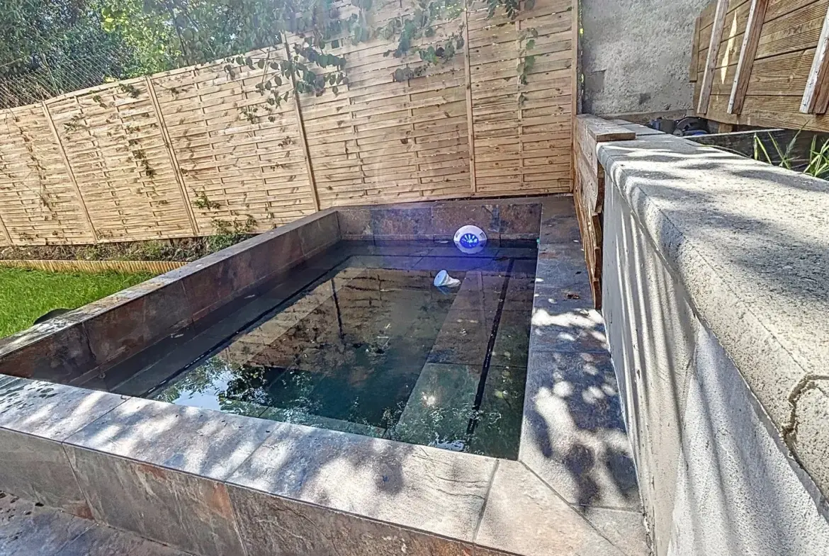 Magnifique maison récente à Béchy avec 3 chambres, garage et jacuzzi, proche de Rémilly 