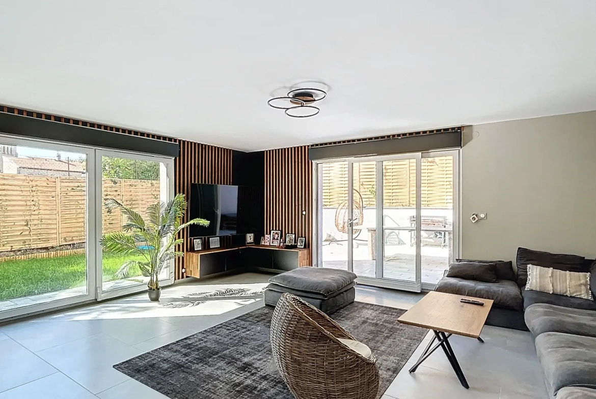 Magnifique maison récente à Béchy avec 3 chambres, garage et jacuzzi, proche de Rémilly 