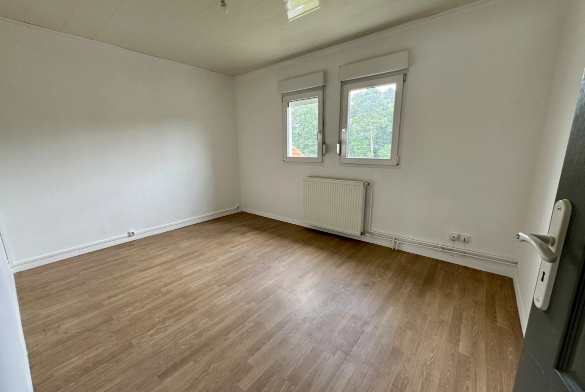 Vente maison mitoyenne de 111 m² avec 3 chambres à Saint-Avold 