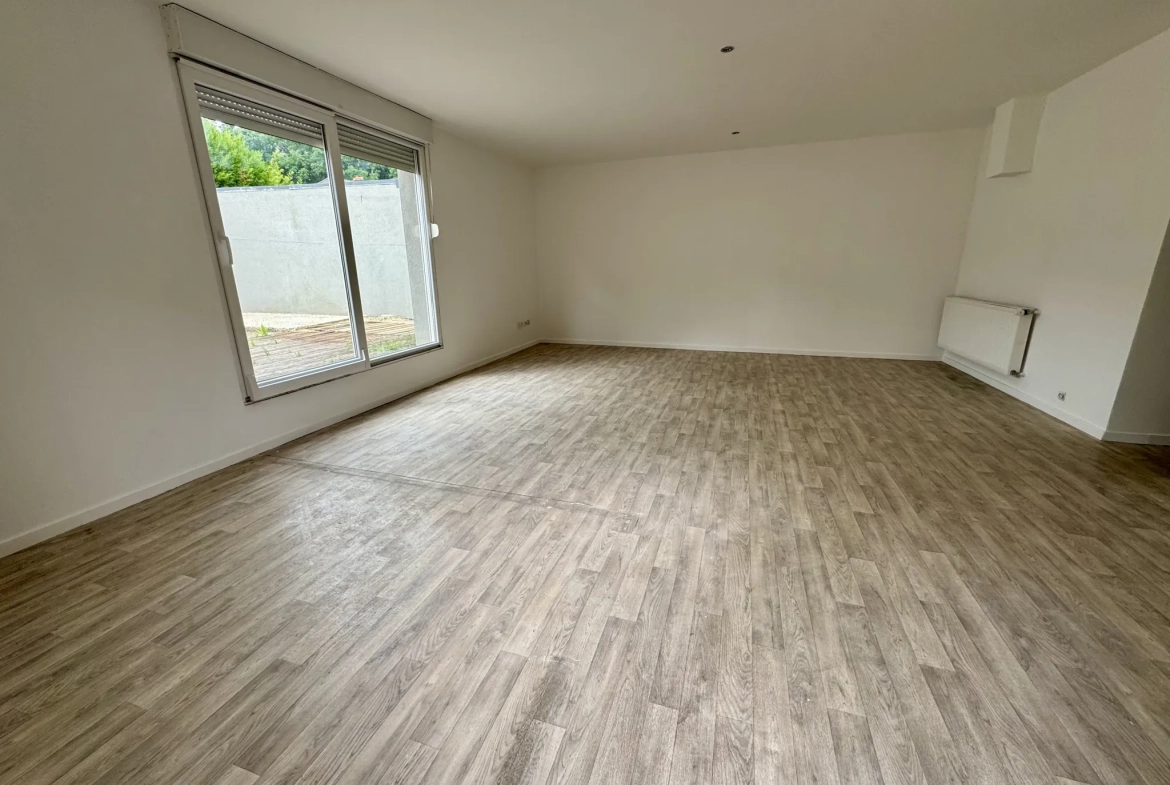 Vente maison mitoyenne de 111 m² avec 3 chambres à Saint-Avold 