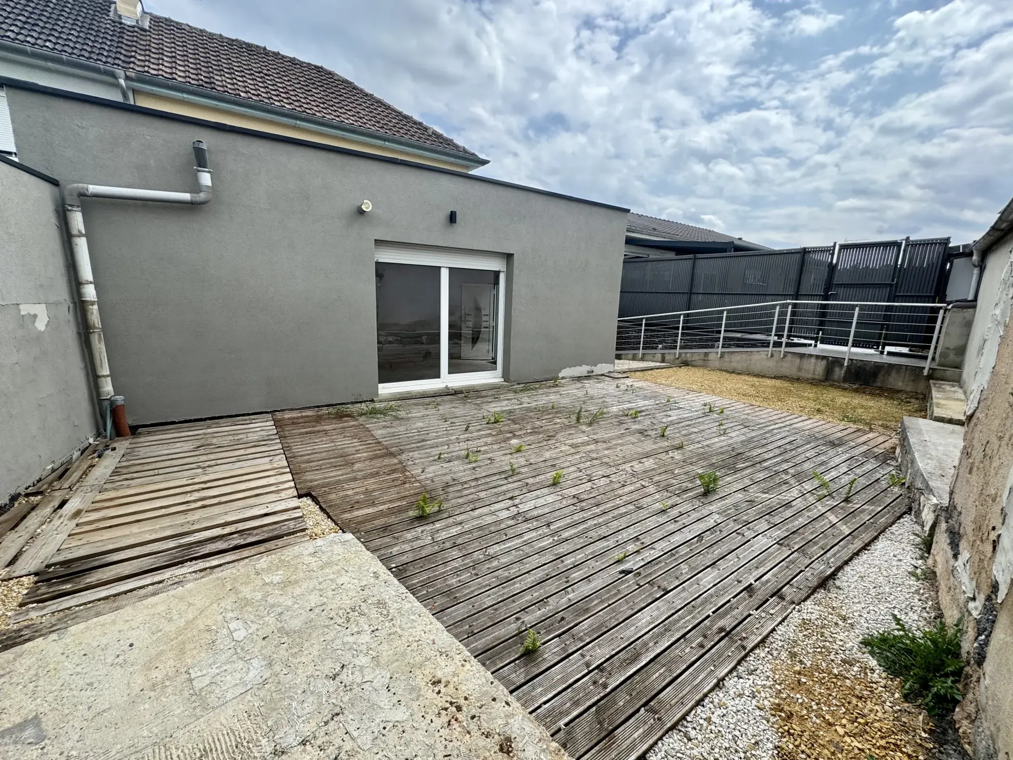 Vente maison mitoyenne de 111 m² avec 3 chambres à Saint-Avold 