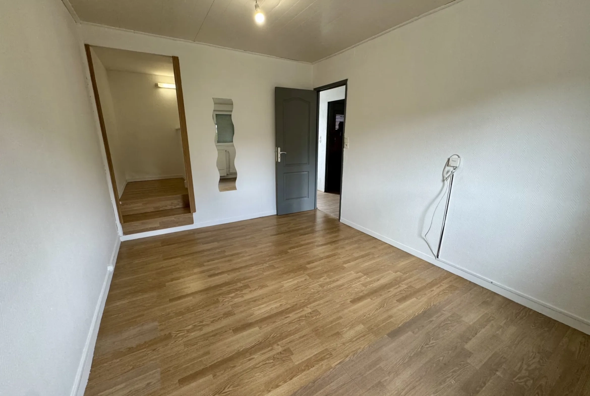 Vente maison mitoyenne de 111 m² avec 3 chambres à Saint-Avold 