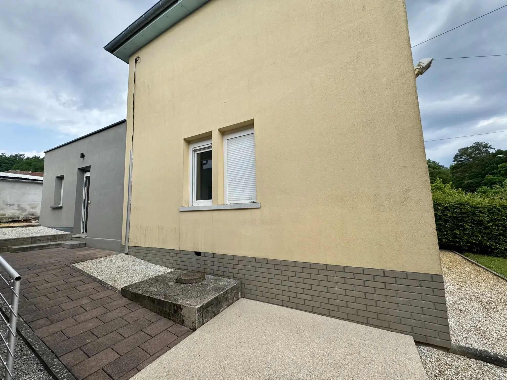 Vente maison mitoyenne de 111 m² avec 3 chambres à Saint-Avold 